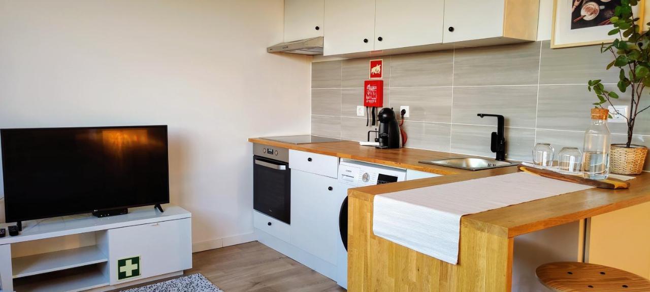 Stylish And Elegant Studio - Best View And Location In Coimbra Downton Экстерьер фото