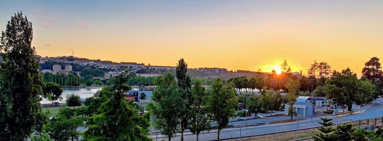 Stylish And Elegant Studio - Best View And Location In Coimbra Downton Экстерьер фото