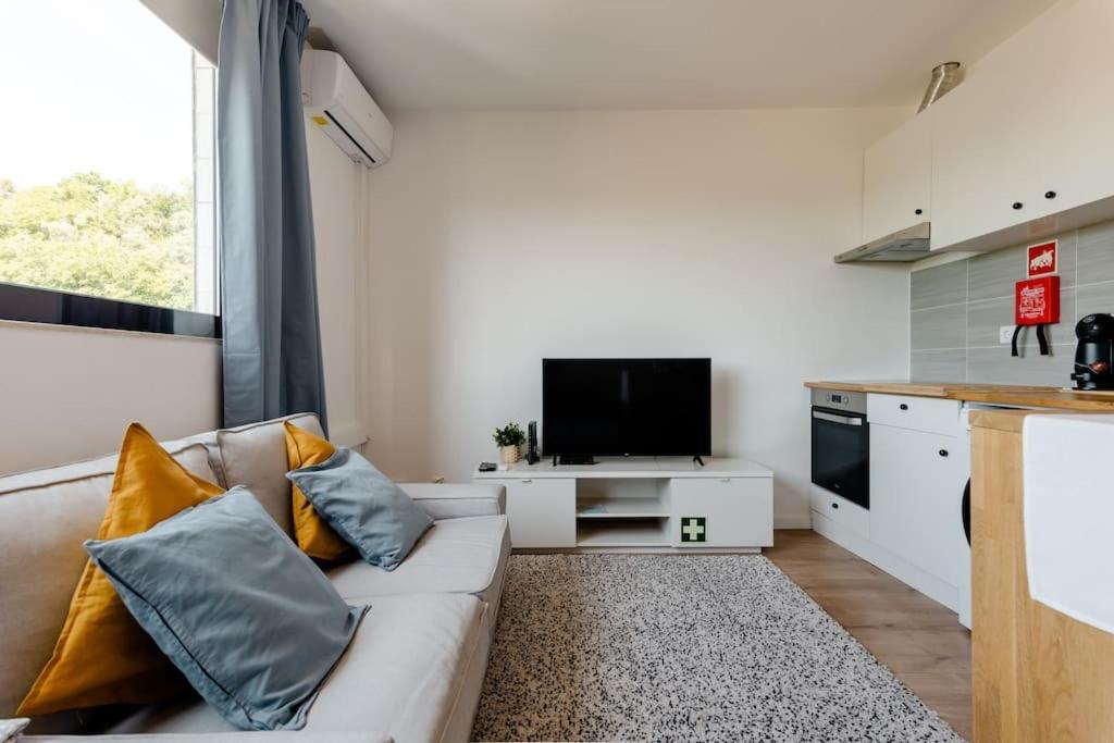 Stylish And Elegant Studio - Best View And Location In Coimbra Downton Экстерьер фото